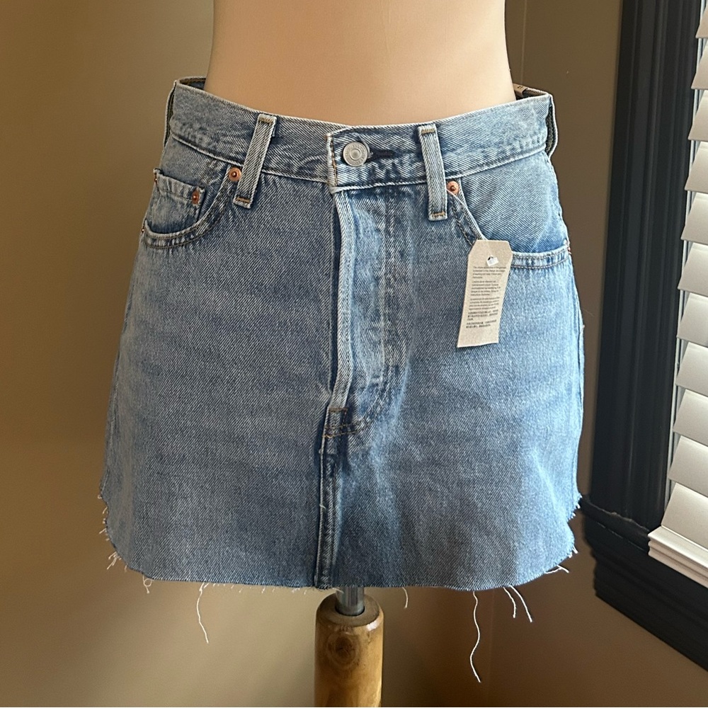 Levi's Light Blue Icon Mid Rise Denim Skirt